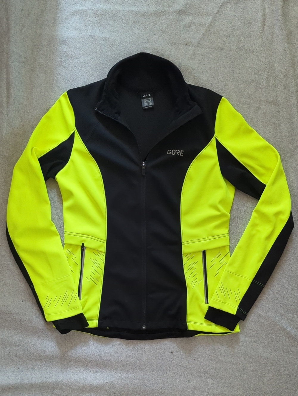 GORE Windstopper High-Visibility Active Shell